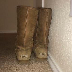 Tan Ugg Boots